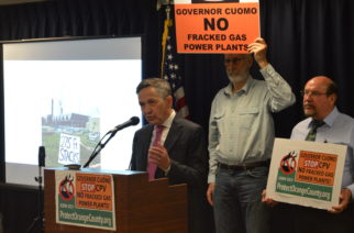 Orange County residents joined by Kucinich to protest power plant