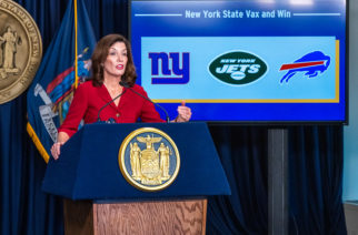 NFL teams join Hochul to promote more vaccinations